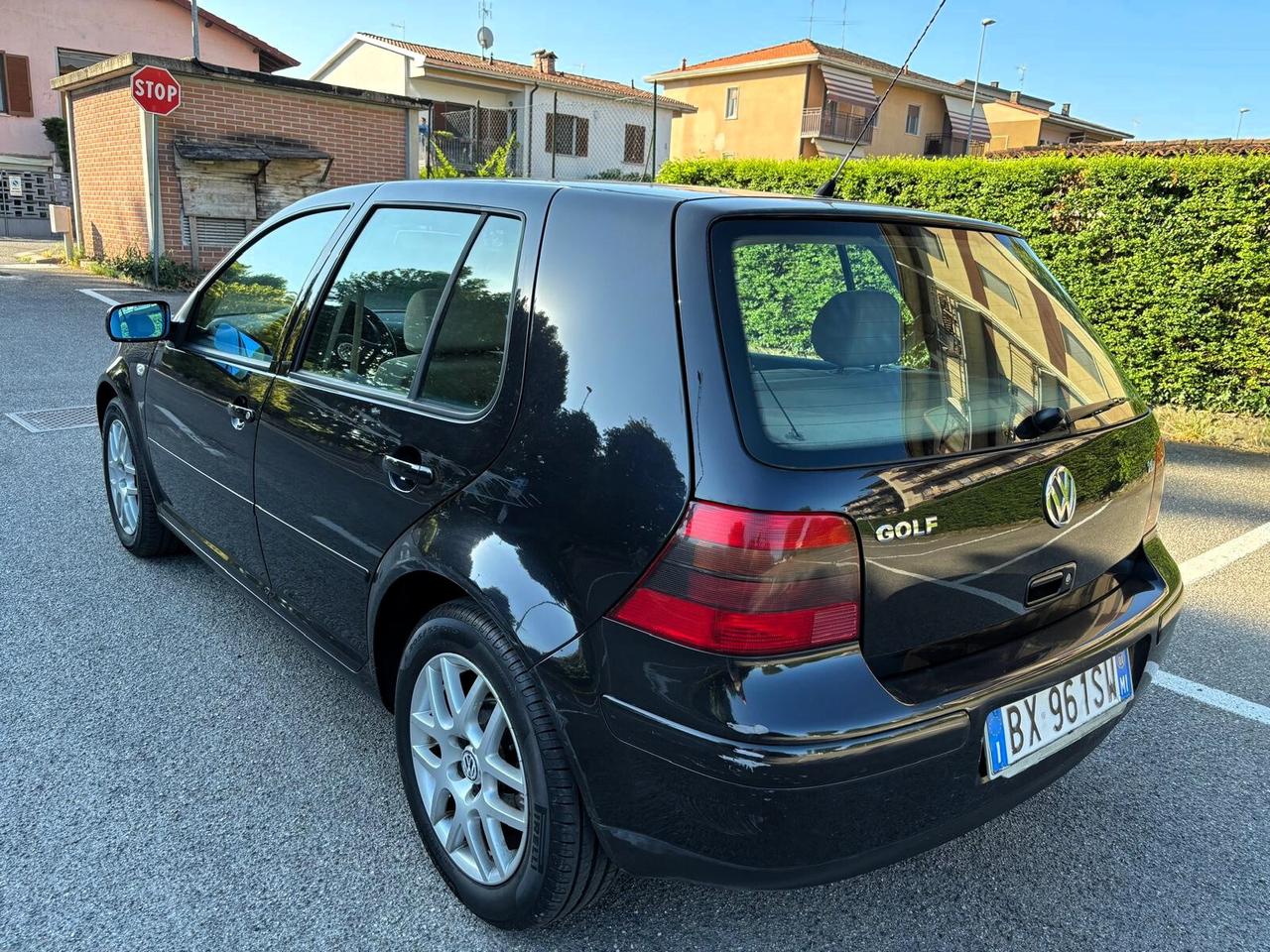 Volkswagen Golf 1.6 16v Aut. Highline ASI