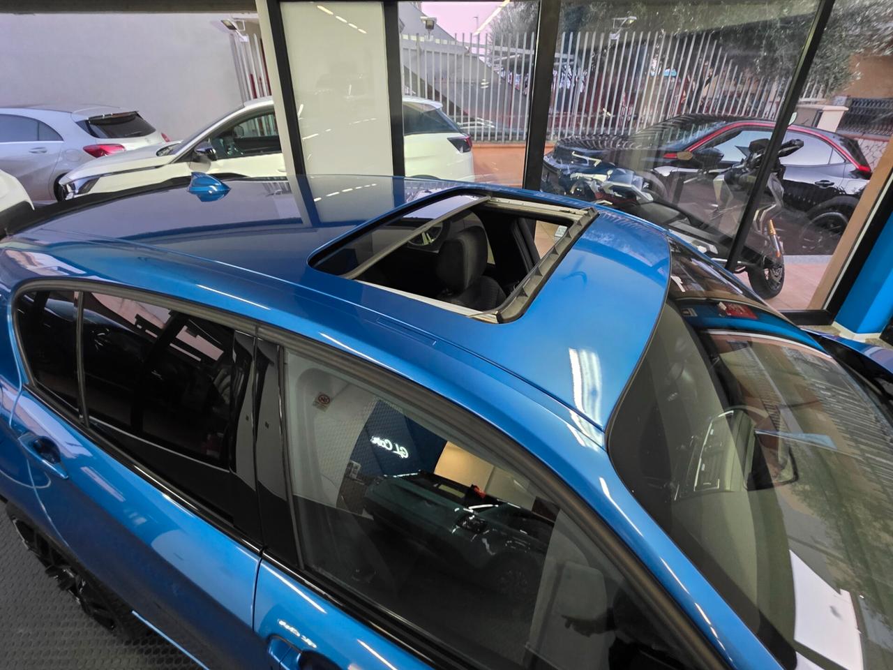 Bmw Serie 1 116d M-Sport Blu Estoril + Tetto