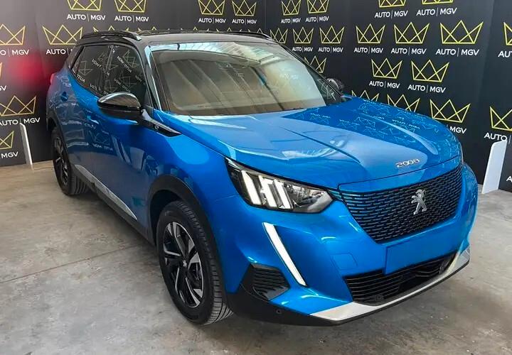 Peugeot 2008 motore elettrico 100kw GT