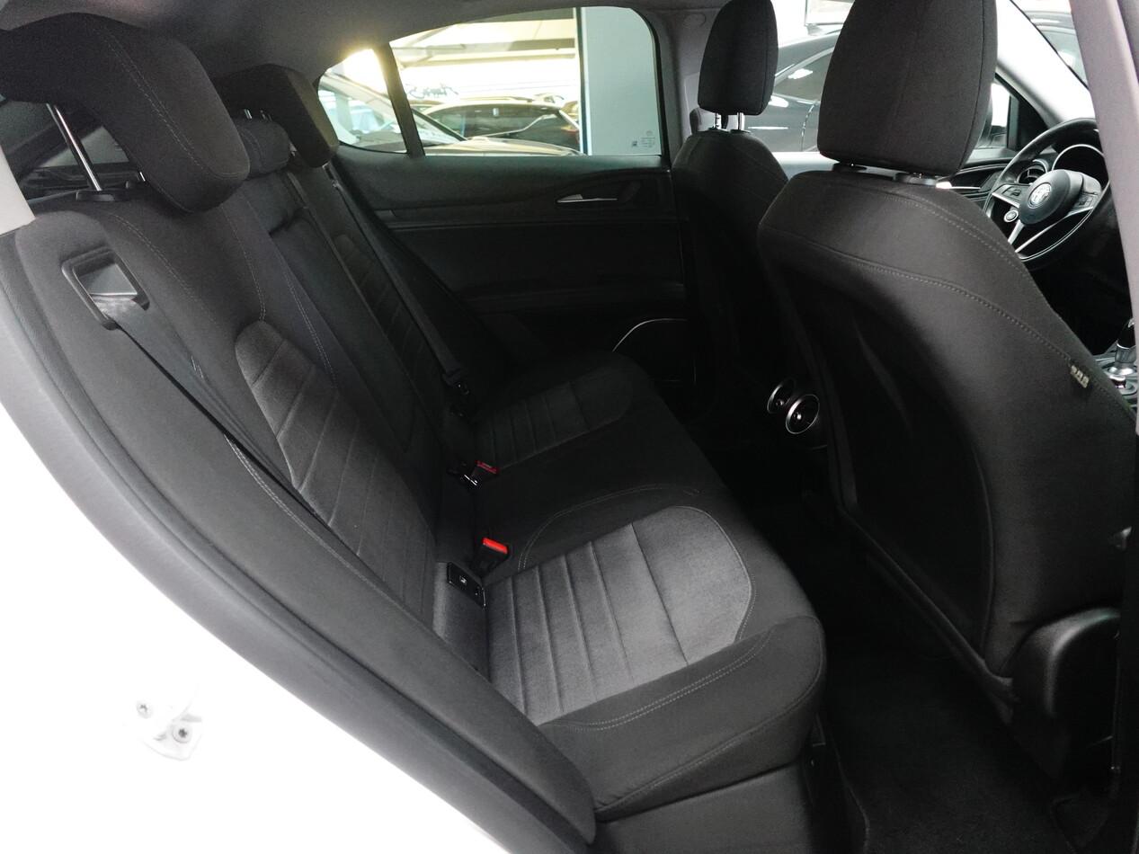 Alfa Romeo Stelvio 2.2 MJT 160 CV AT8 RW SPORT TECH