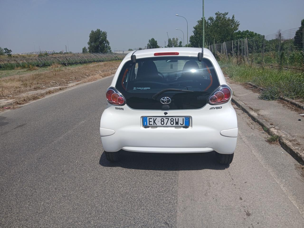 Toyota Aygo 1.0 12V VVT-i 5 porte Lounge Connect