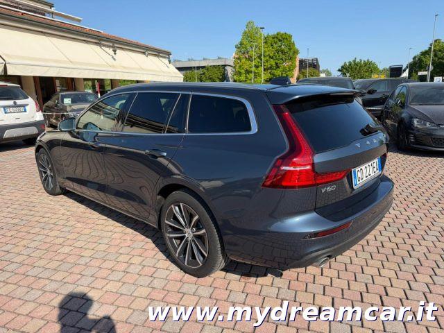 VOLVO V60 B4 (d) 197CV Geartronic Momentum Business Pro