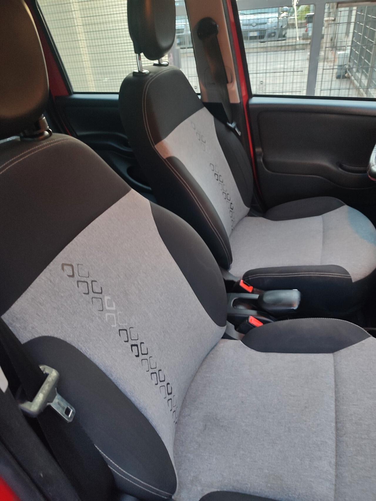 FIAT PANDA 2017 A METANO DI CASA EURO6 MOLTO BELLA