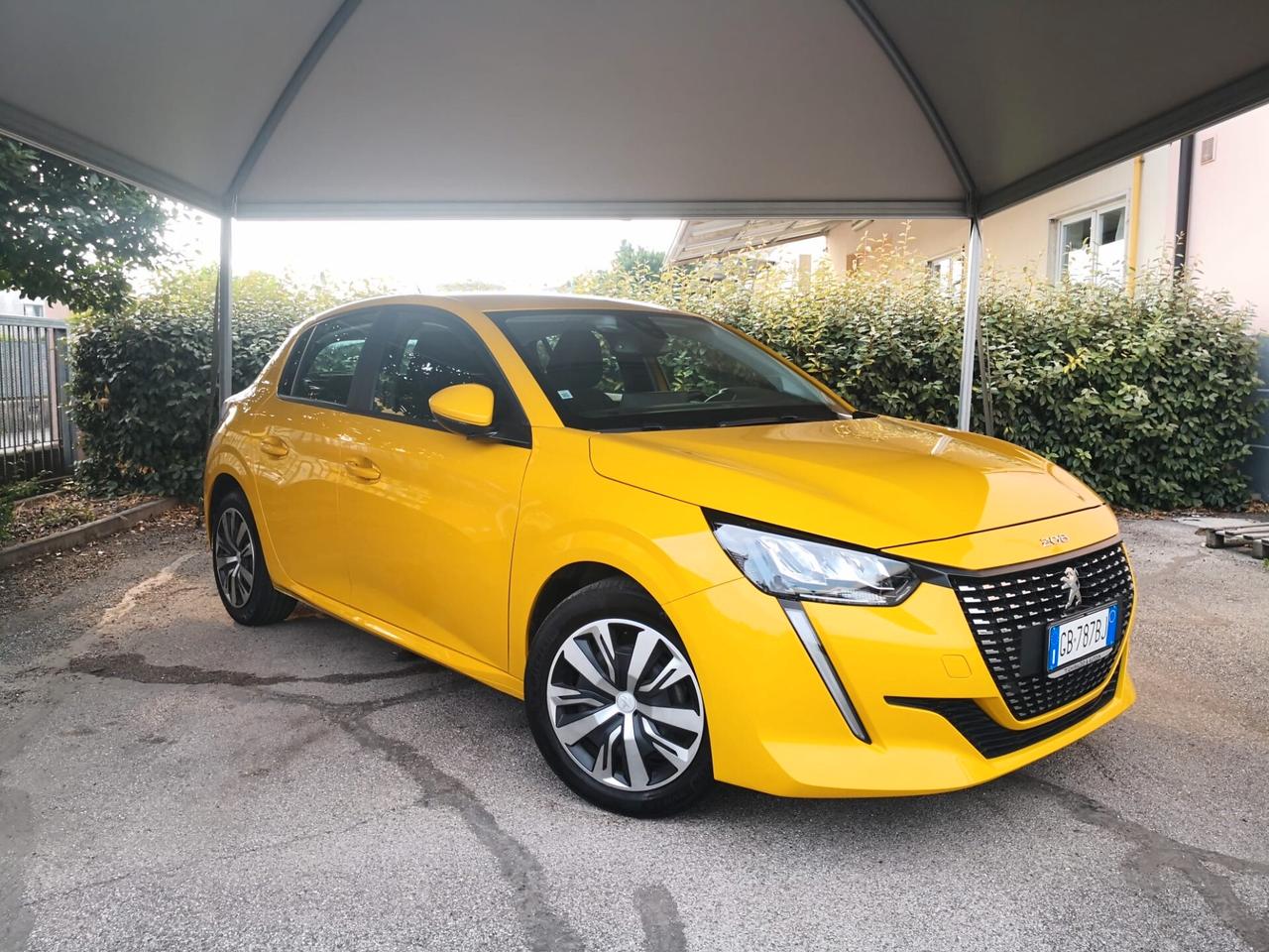 Peugeot 208 1.2 PureTech 75 Stop&Start 5 porte ***NEOPATENTATI***UNIPROPRIETARIO***