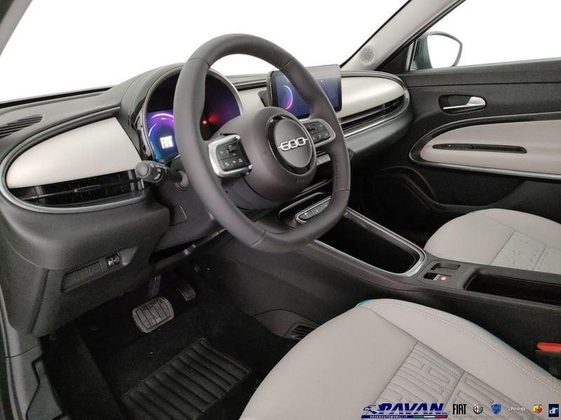 FIAT 600 1.2 Hybrid 110 CV DCT MHEV La Prima