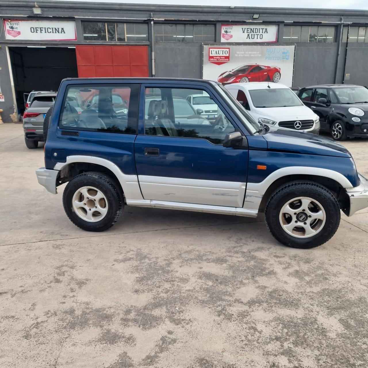 Suzuki Vitara 2.0 HDI 3 porte JLX 4X4 CON RIDOTTE