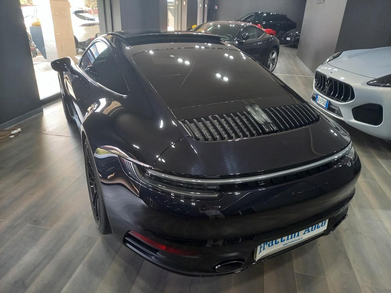 Porsche 911 Carrera 4S MOD 992