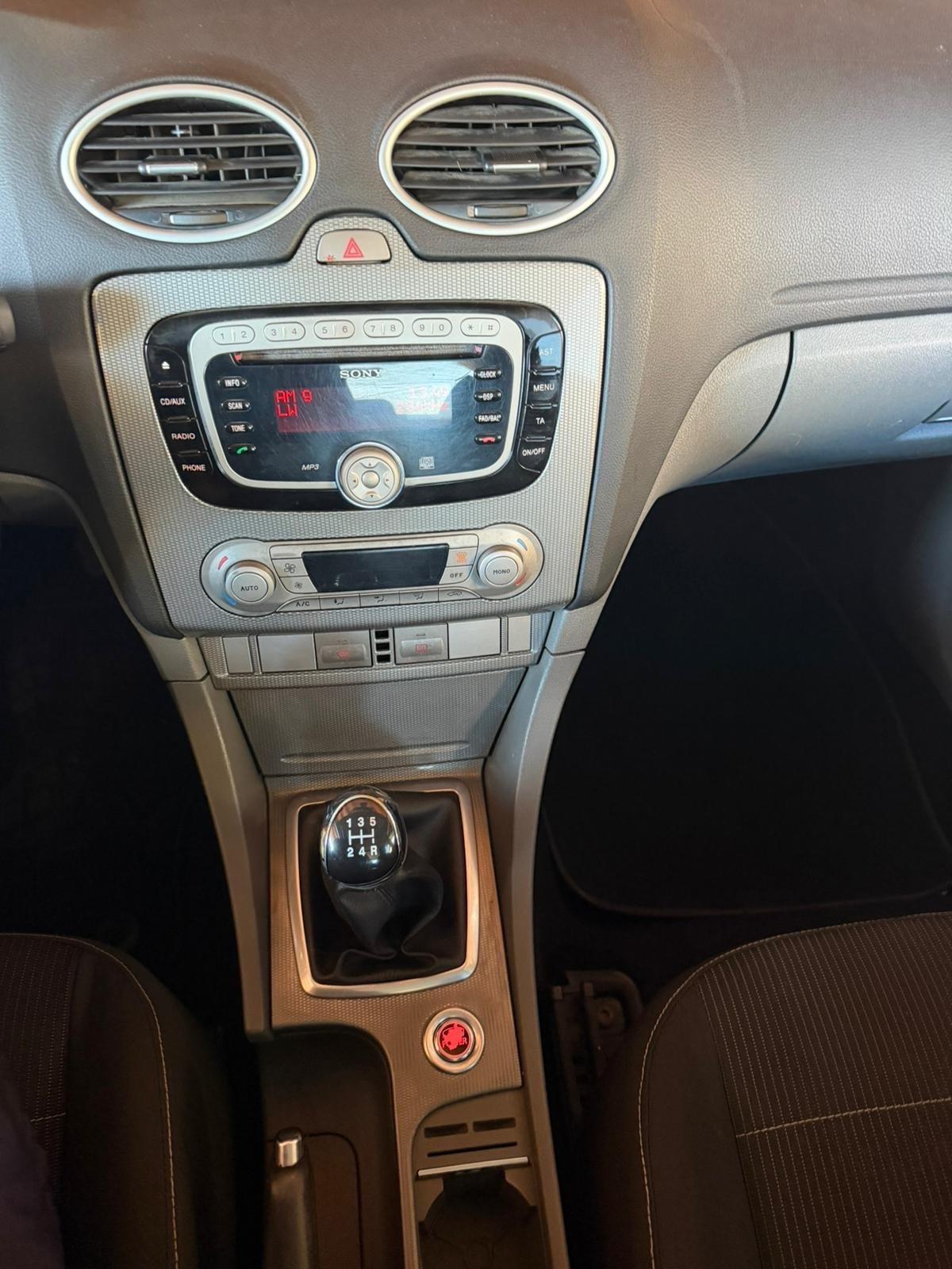 Ford Focus 1.6 TDCi (110CV) SW Tit. DPF neopatentati