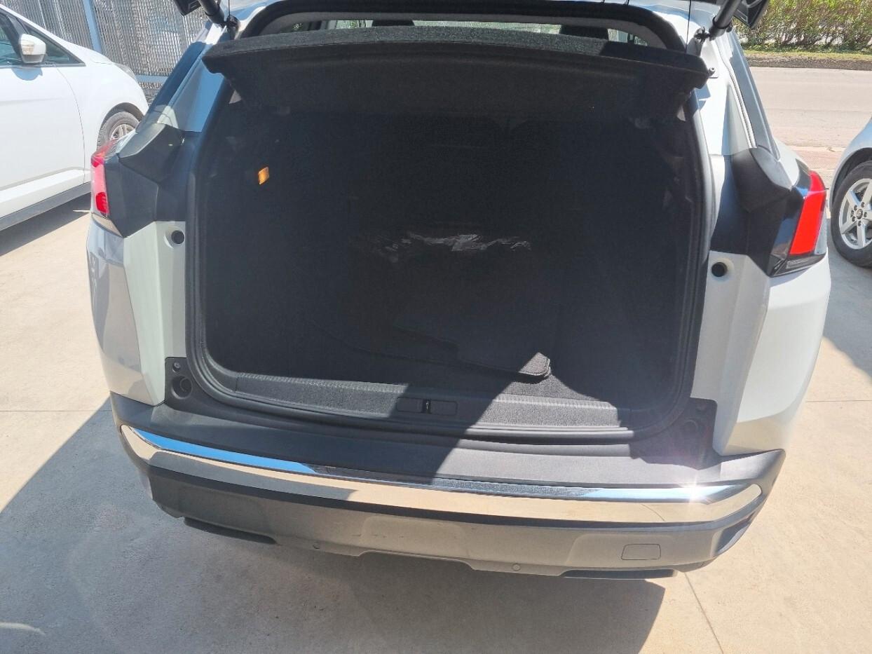Peugeot 3008 BlueHDi 130 S&S Allure km108.000 2020