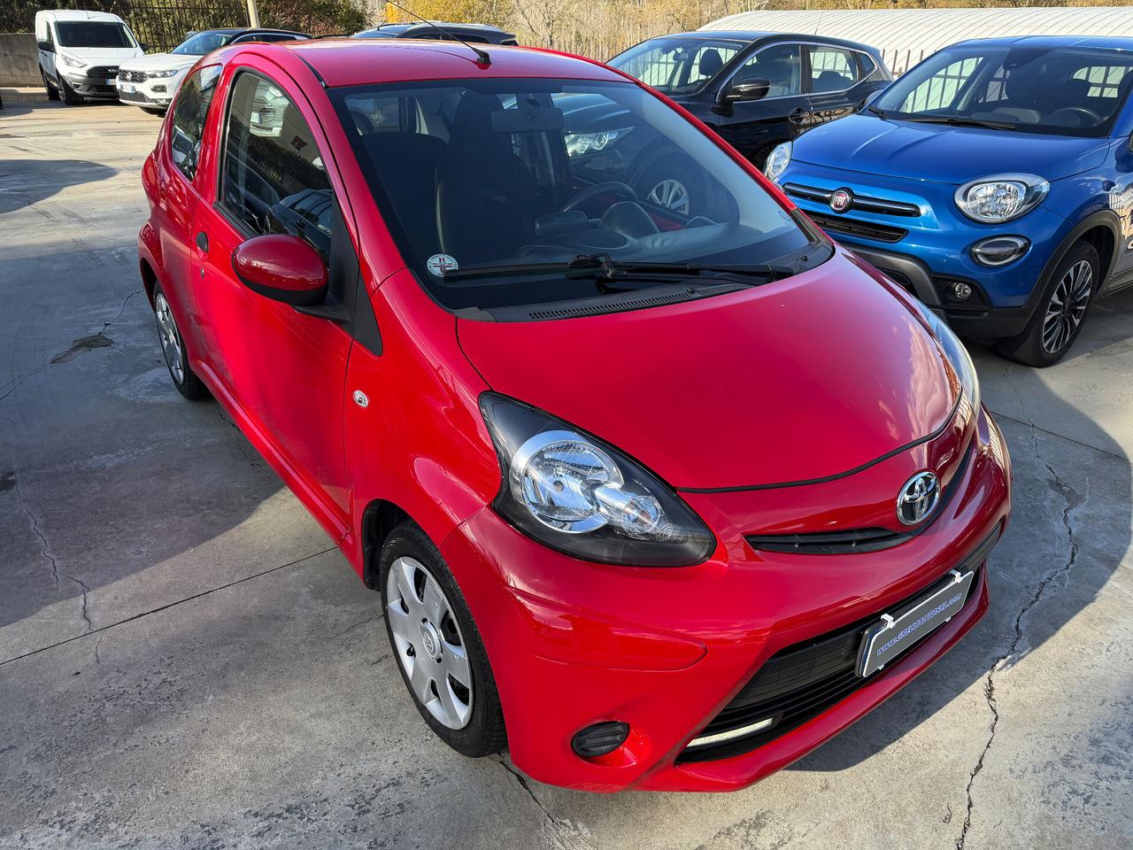 TOYOTA AYGO 1.0 CONNECT/TOMTOM/LED/RESTYLING