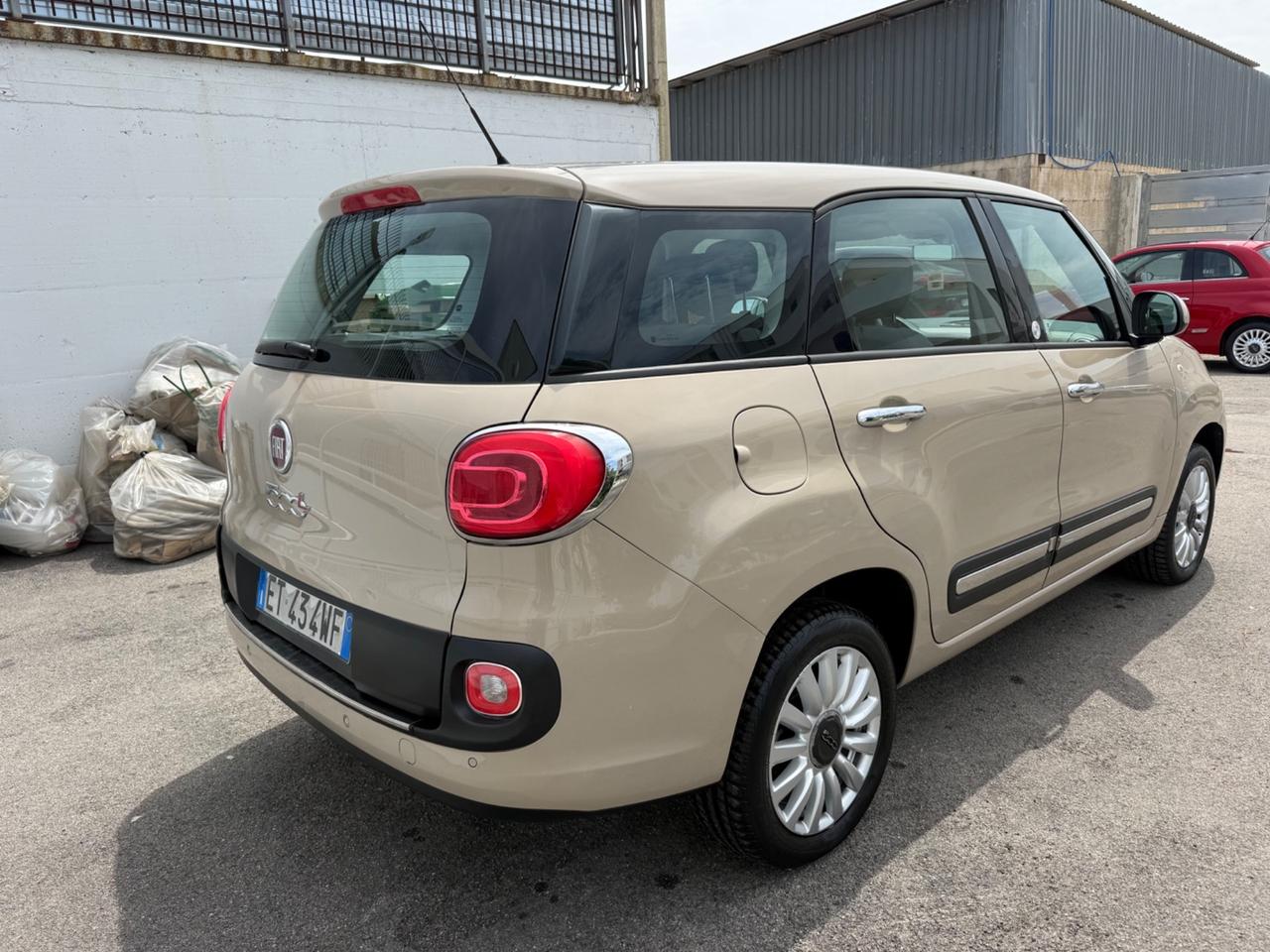 Fiat 500L Living 0.9 TwinAir Turbo Natural Power Lounge