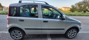 PANDA 1,2 GPL DI SERIE SCADENZA 2031 FRIZIONE NUOVA+DISTRIBUZIONE SENSORI DI PARCHEGGIO IMPECCABILE