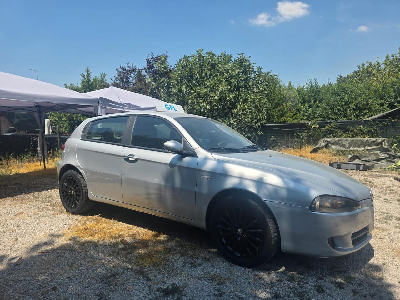 Alfa Romeo 147 1.6 cc GPL 5 porte full optional