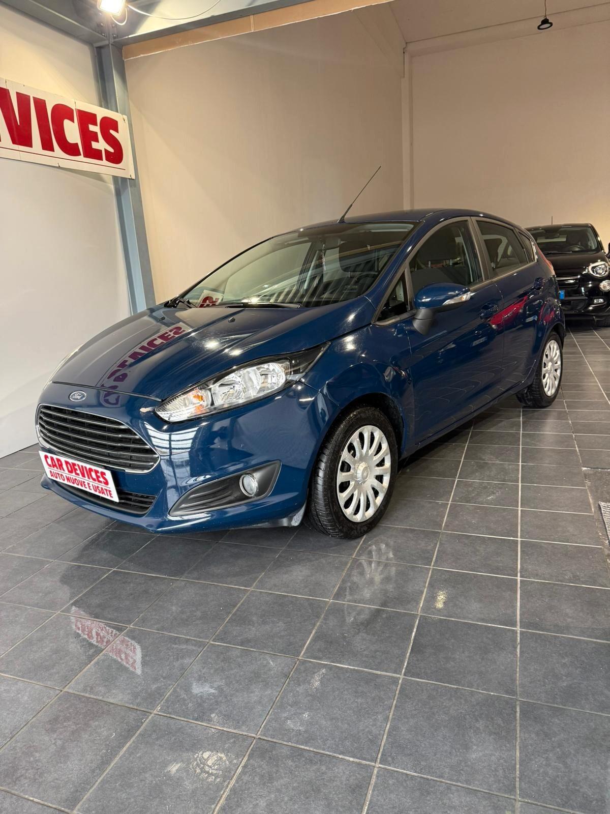 Ford Fiesta 1.5 TDCi 75CV - GARANZIA - NEOPATENTATI