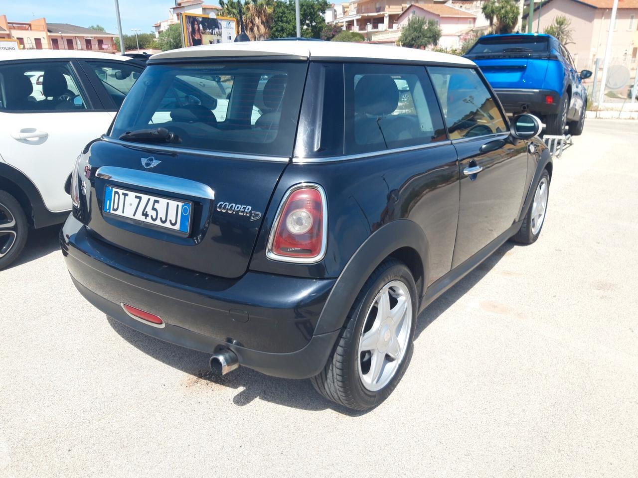 Mini Cooper D 1.6 16V 110cv