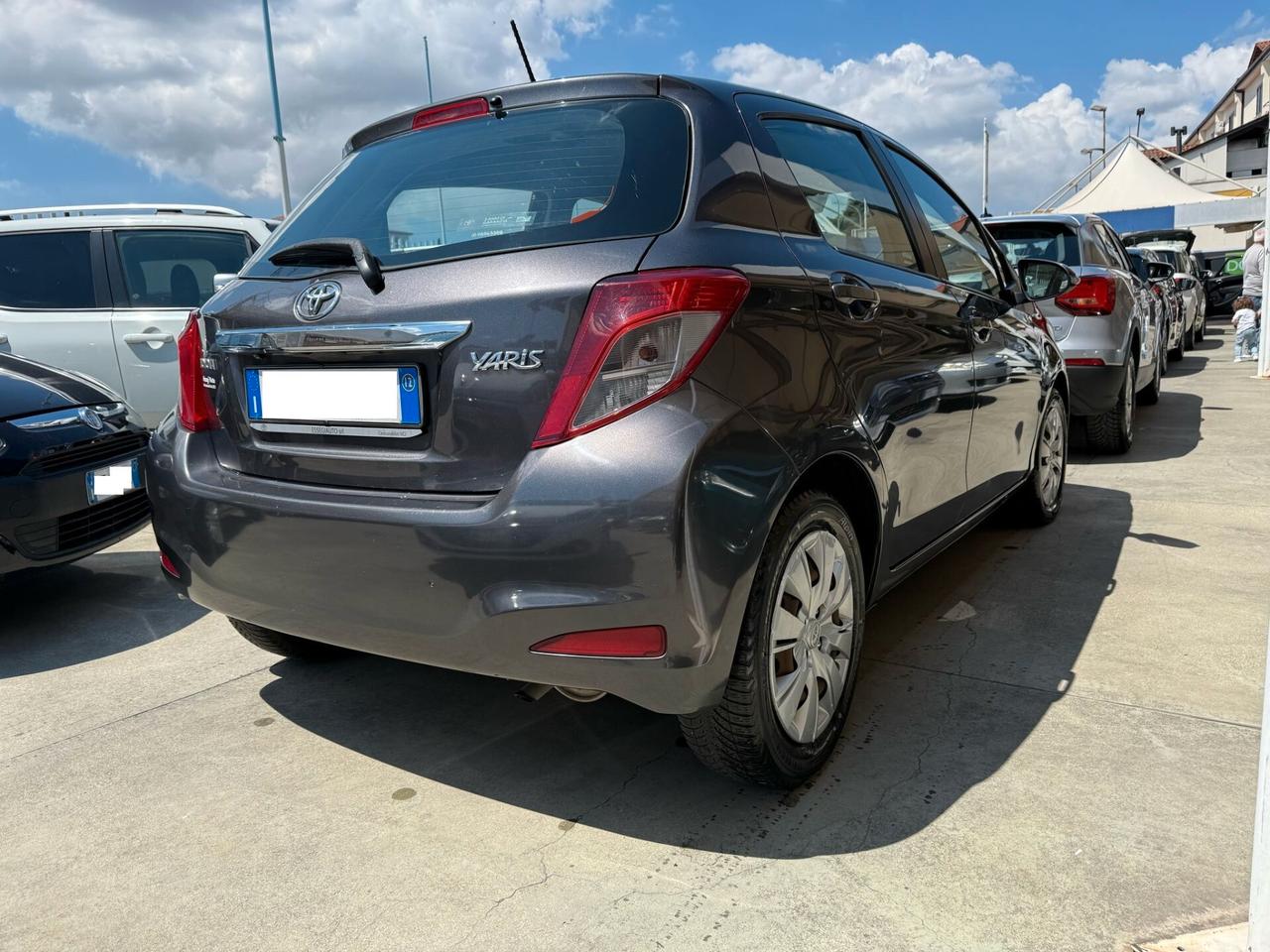TOYOTA YARIS 1,0 BENZ.
