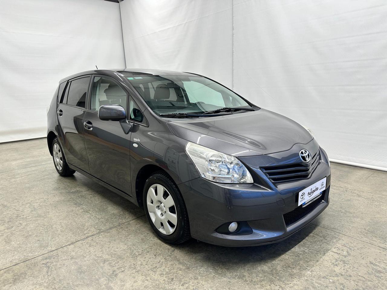 Toyota Verso 2.0 d-4d mt