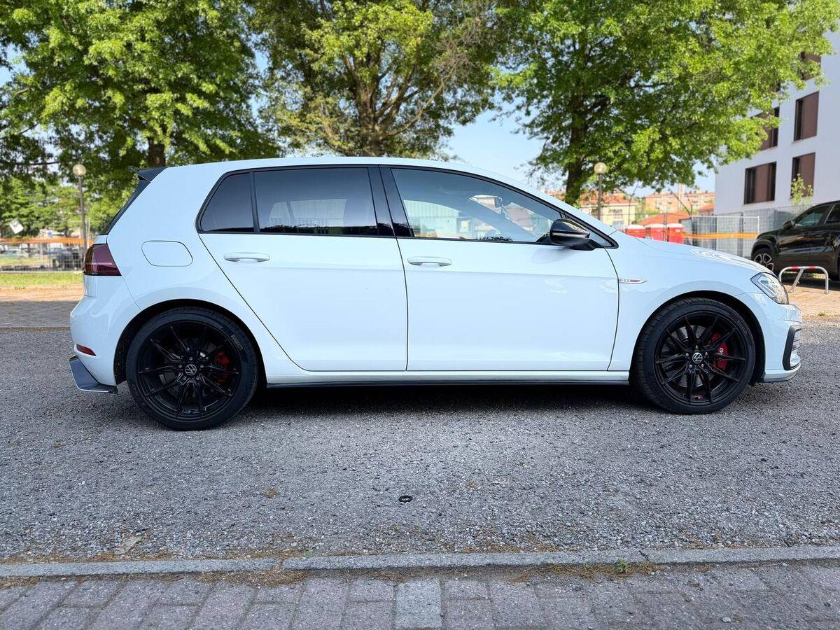 Volkswagen Golf 2.0 tsi Gti Performance 245cv dsg
