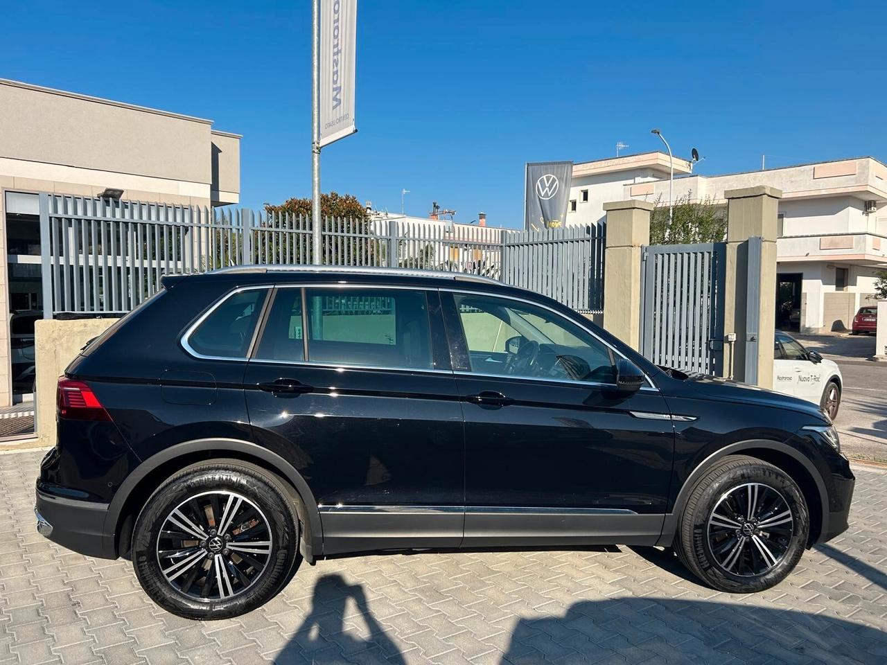 Volkswagen Tiguan 2.0 TDI 150 CV SCR DSG 4MOTION Elegance