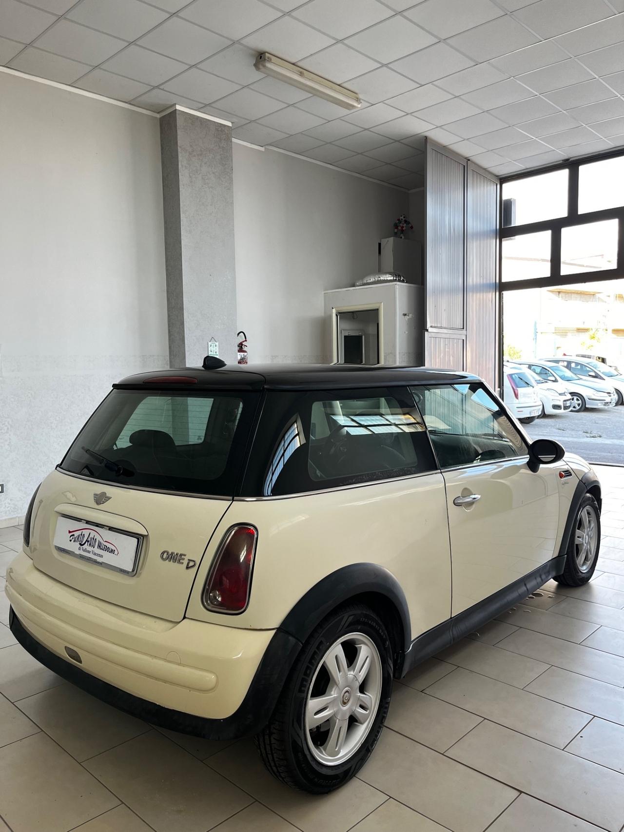 Mini 1.4 tdi One D 90 cv