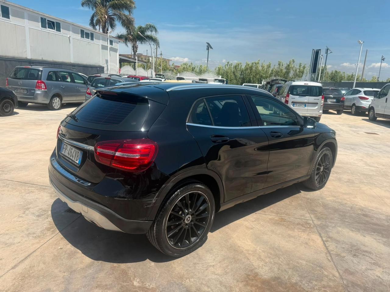 Mercedes-benz GLA 200 d Automatic Premium