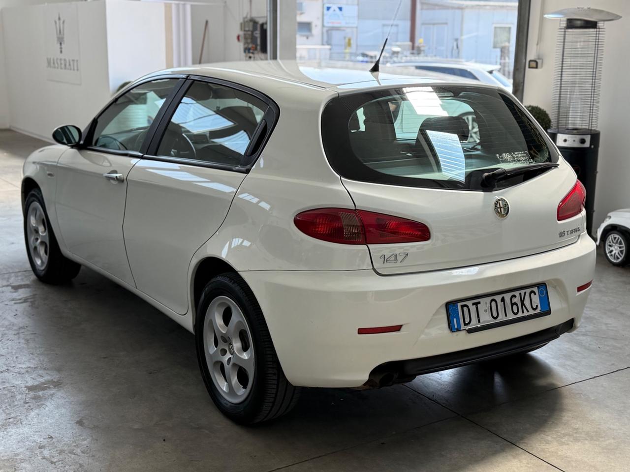 Alfa Romeo 147 1.6 16V TS 5 porte Distinctive