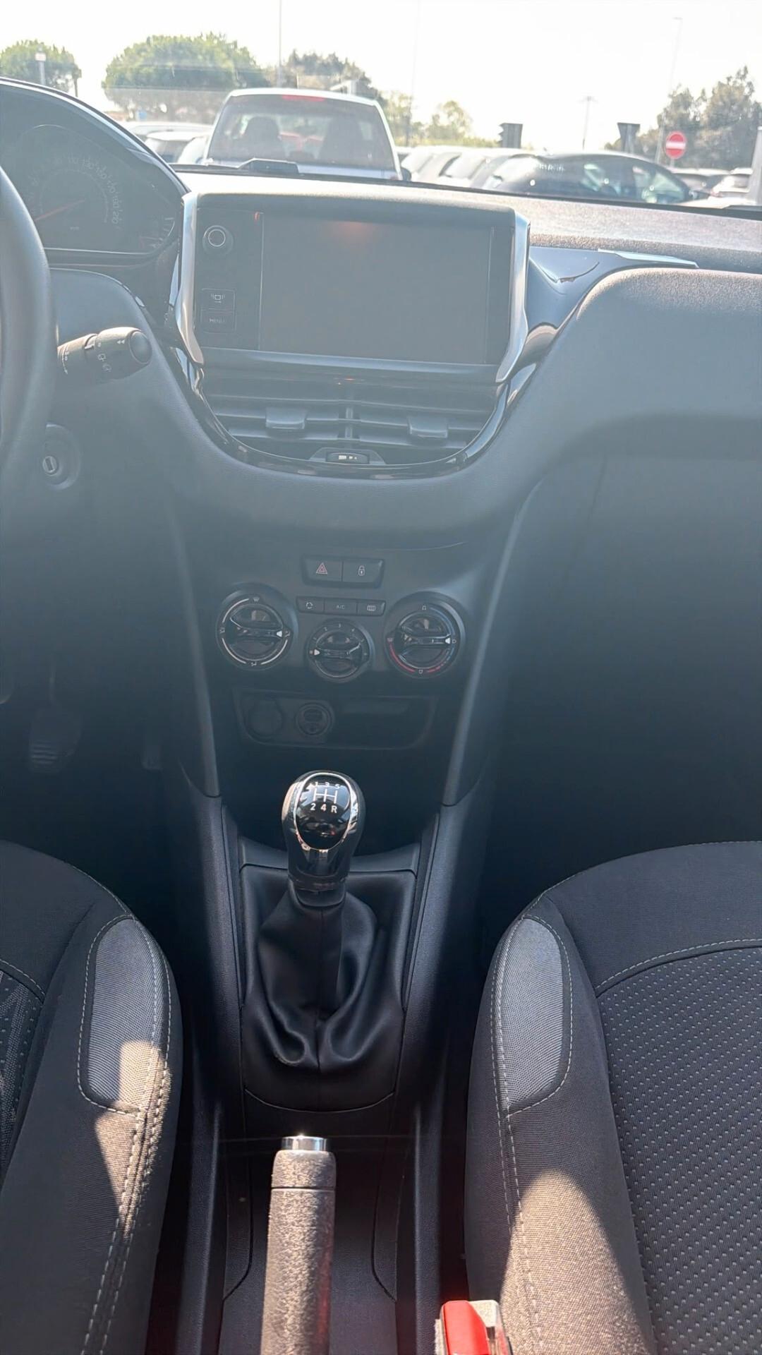 Peugeot 208 1.2 VTi 82 CV 5 porte Access