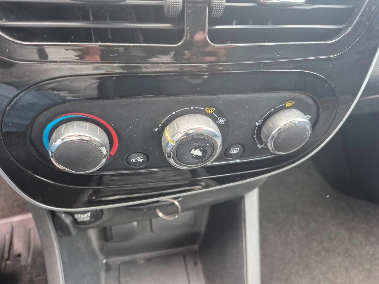 Renault Clio 1.5 dCi 8V 75CV 5 porte Live