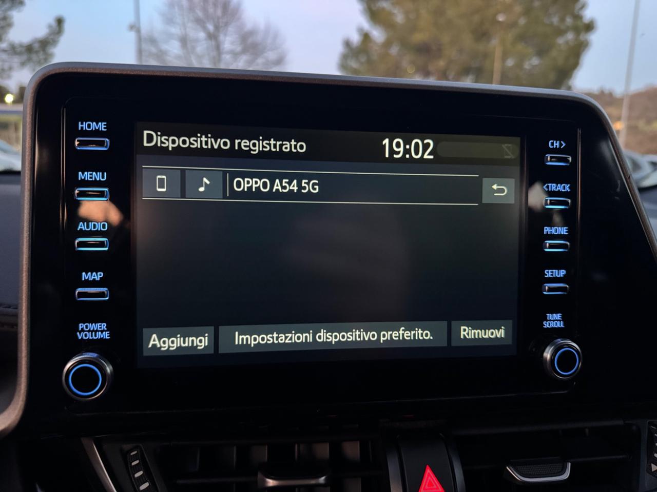 Toyota C-HR 1.8 Hybrid 122Cv E-CVT Business