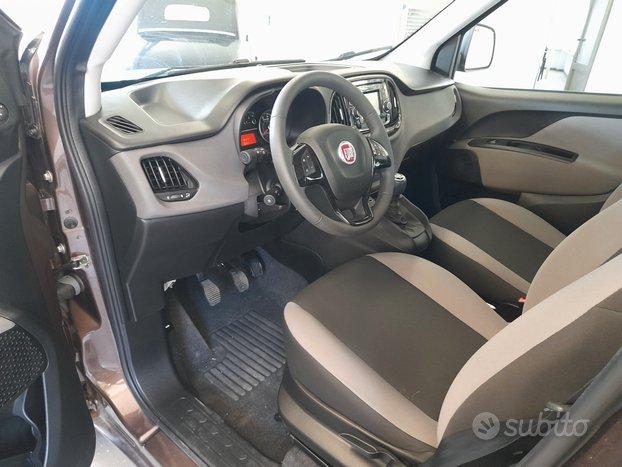 Fiat Doblò 1.4 T-Jet 16V Lounge 7 posti