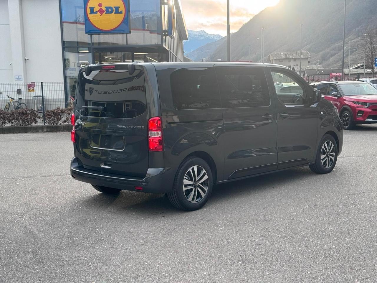 Citroen Spacetourer 2.0 BlueHDi 180 S&S EAT8 M Business Lounge