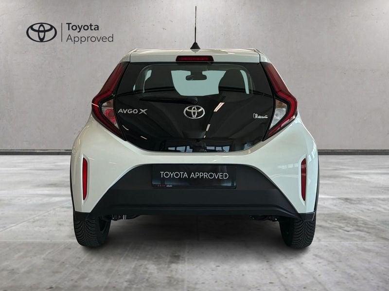 Toyota Aygo X 1.0B (72 CV) Active S-CVT