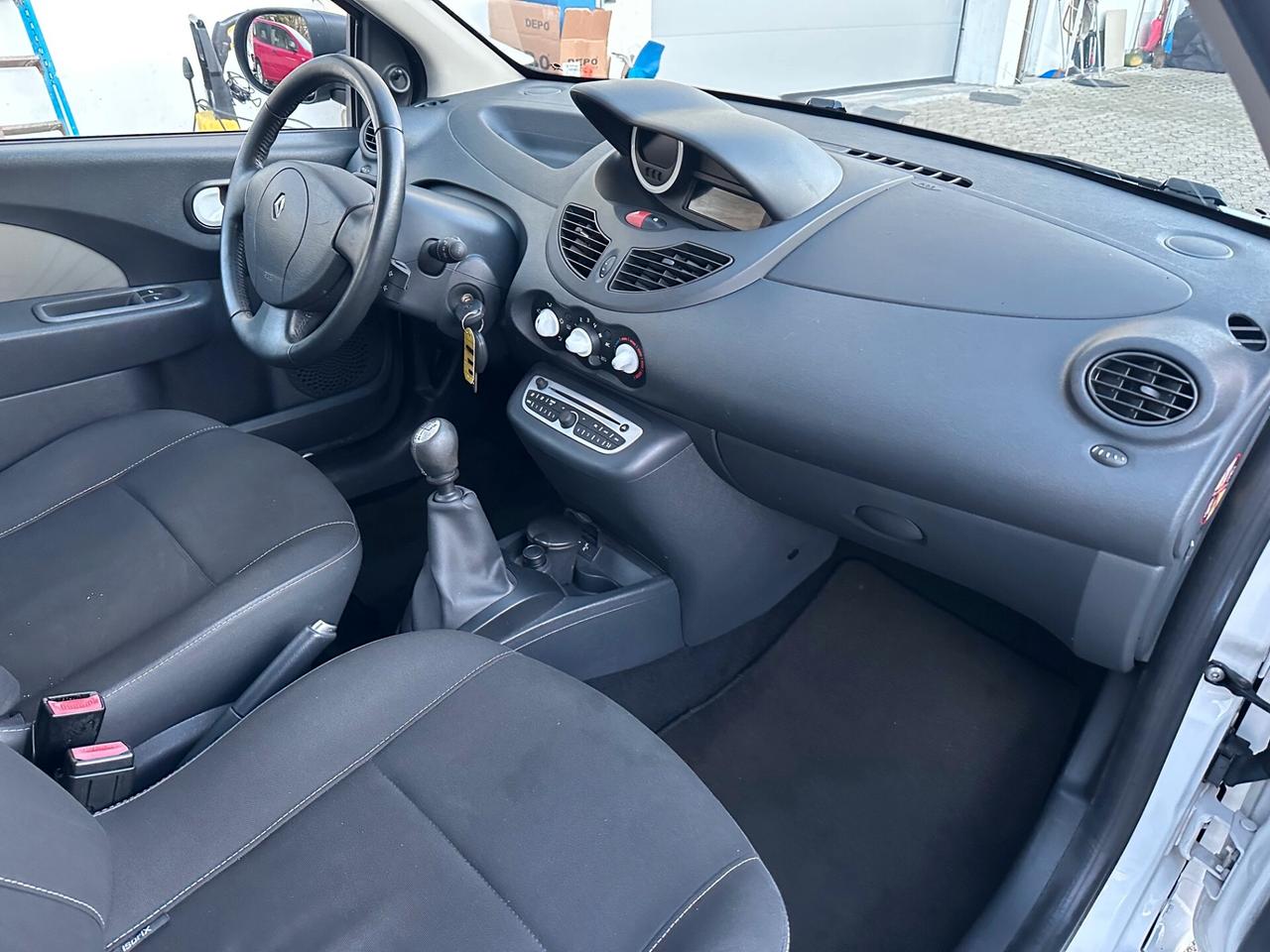 Renault Twingo 1.2 16V LEV Yahoo!