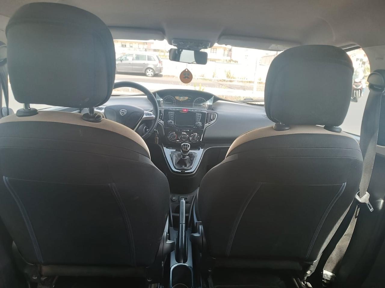 Lancia Ypsilon 1.2 69 CV 5 porte GPL Ecochic Opening Edition