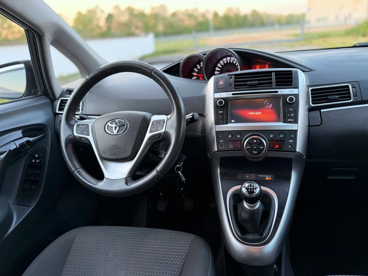 Toyota Verso 1.6 D-4D Luxury 7 posti EURO5B