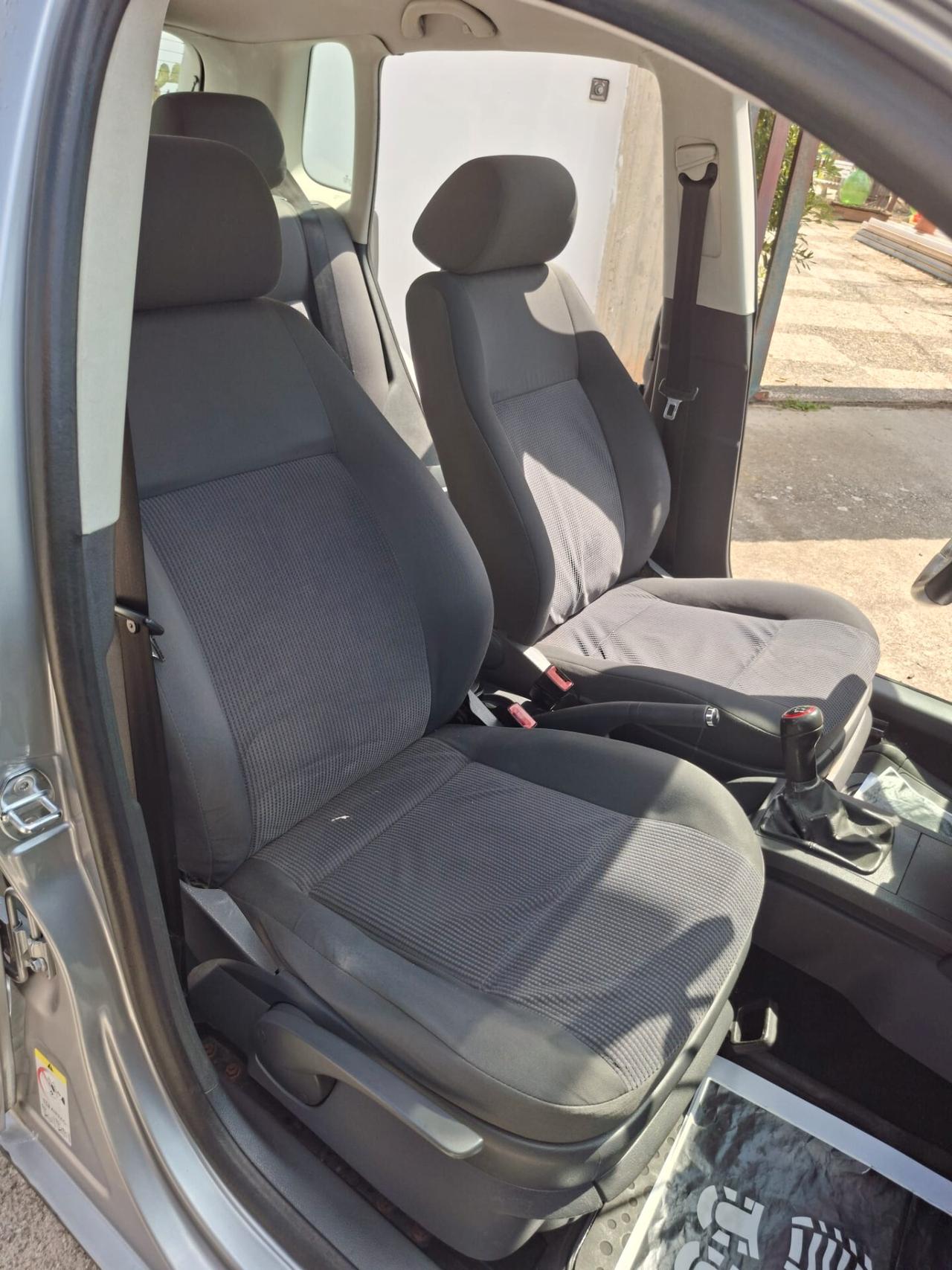 Volkswagen Polo 1.4/69CV TDI 5p. Sportline motore revisionato