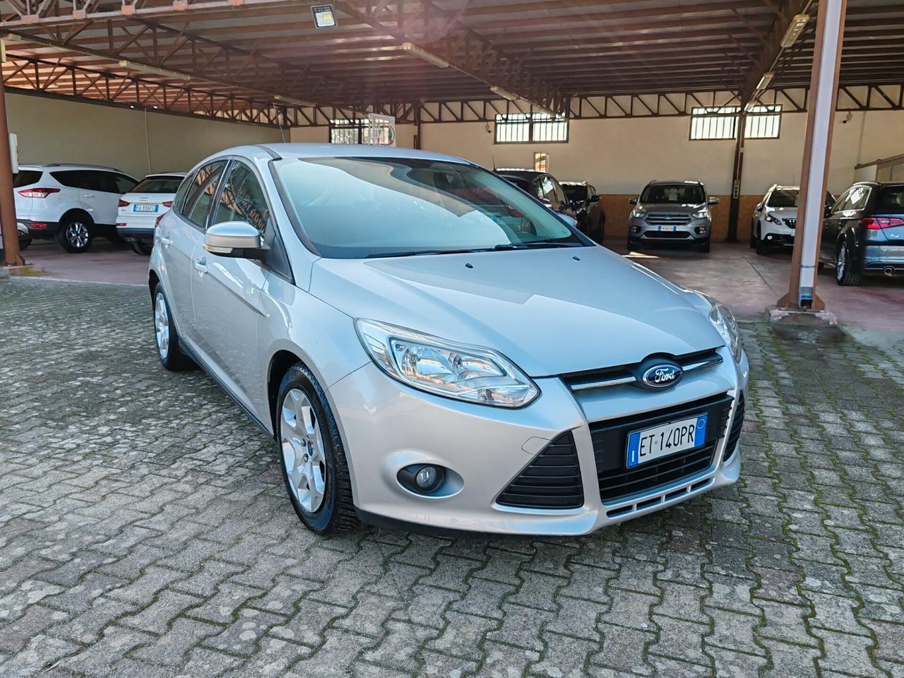 Ford Focus 1.6 TDCi 95 CV berlina - SI neopatentati