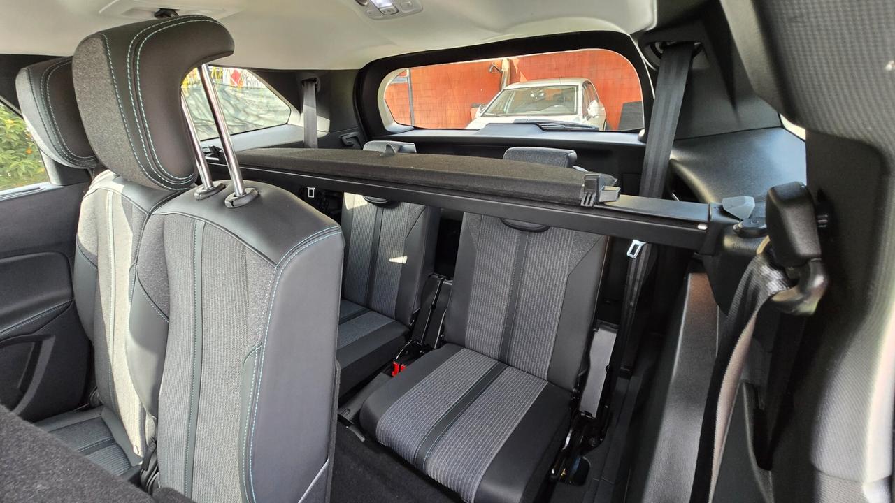 Peugeot 5008 BlueHDi 130 S&S EAT8 Allure Pack