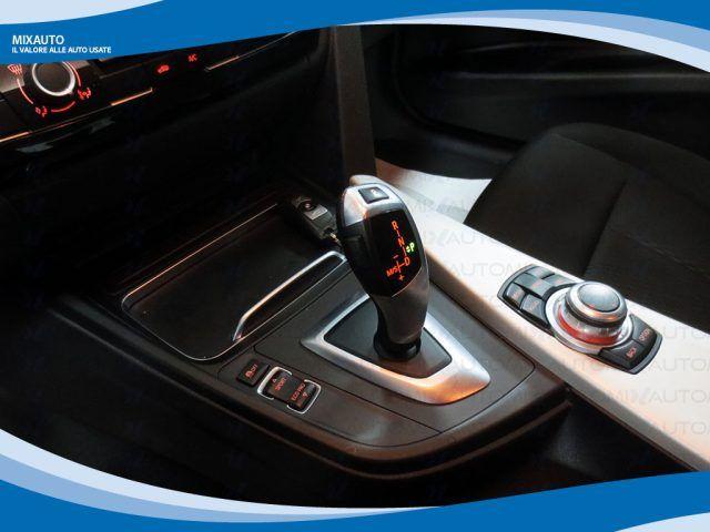 BMW 318 D Touring Business AUT EU6