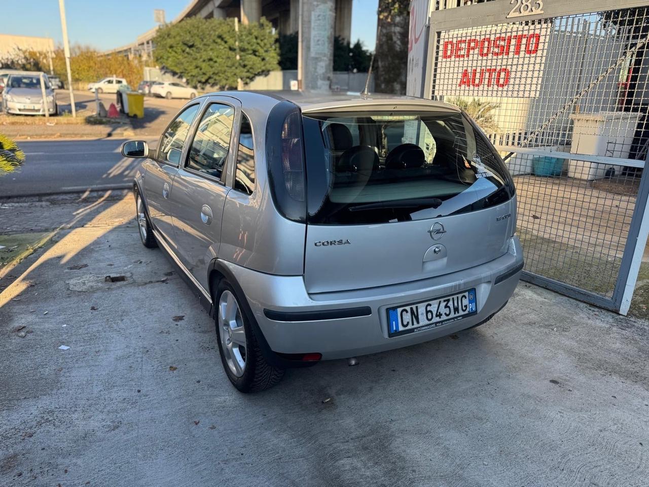 Opel Corsa 1.3 16V CDTI cat 5 porte Cosmo