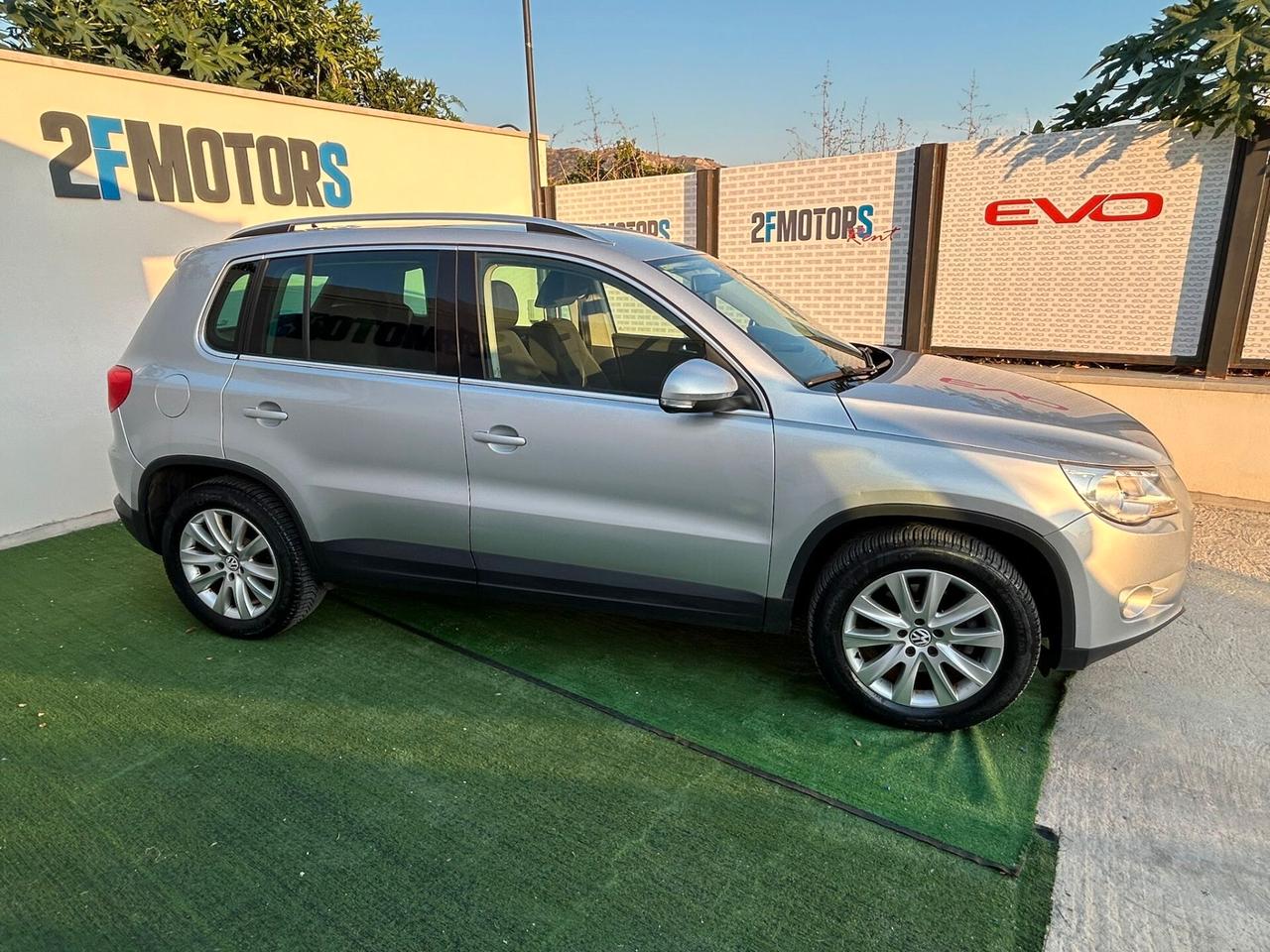 Volkswagen Tiguan 2.0 tdi Track&Field 4motion tip tronic