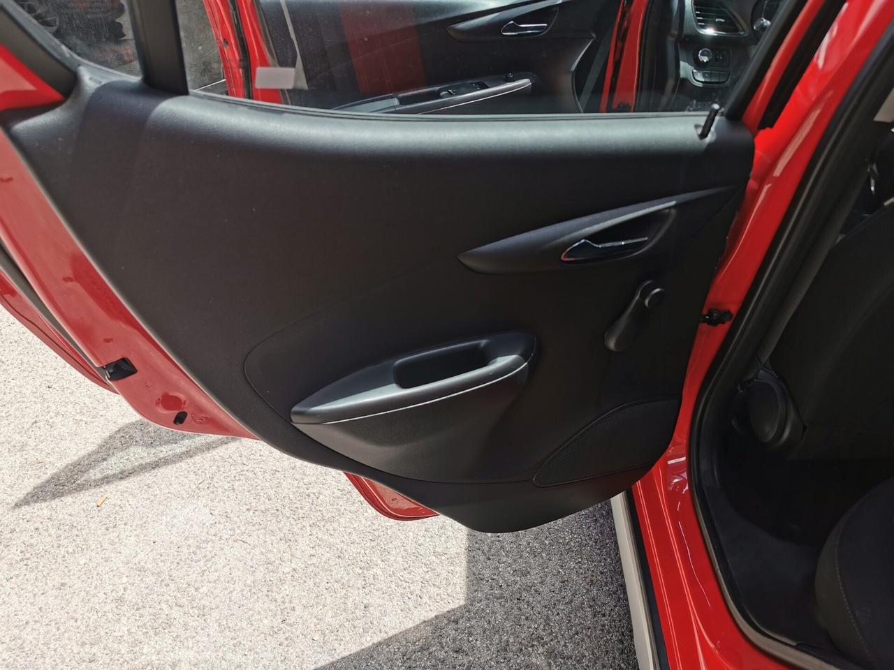 Opel Karl Rocks 1.0 75 CV