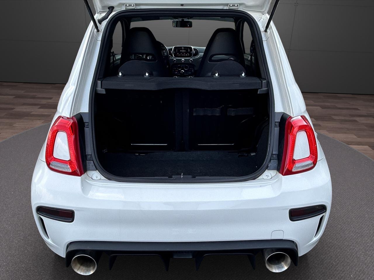 Abarth 595 1.4 Turbo T-Jet 180 CV Competizione