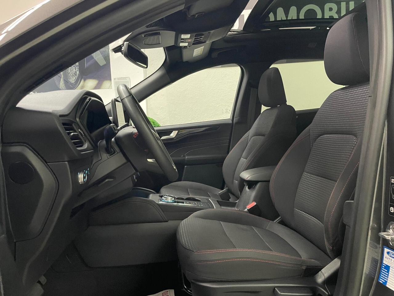 Ford Kuga ST-Line / 2.5 Full Hybrid 190 CV / 2022 / Full Optional