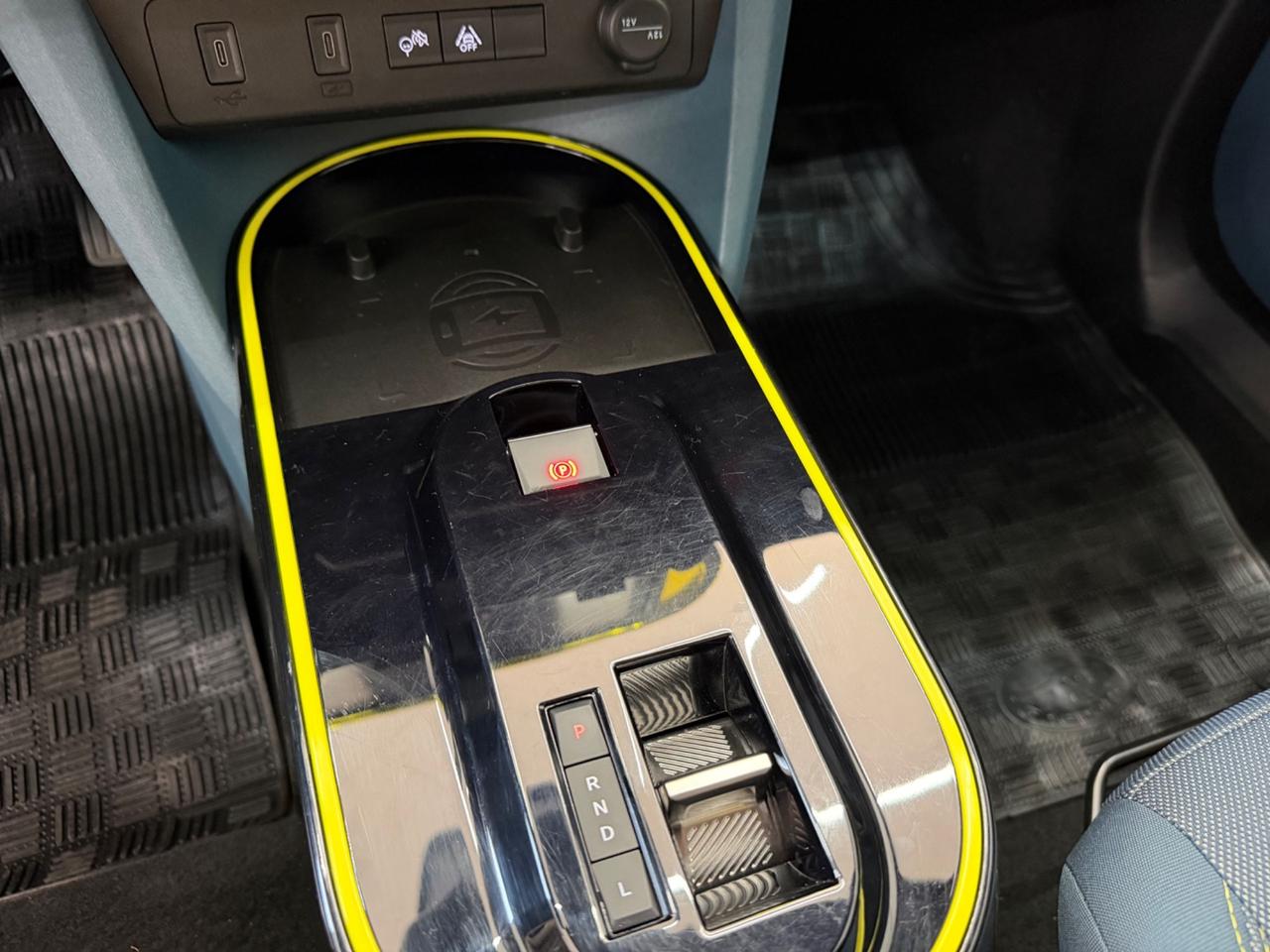 Fiat Grande Panda 1.2 Hybrid 110 CV La Prima 2025