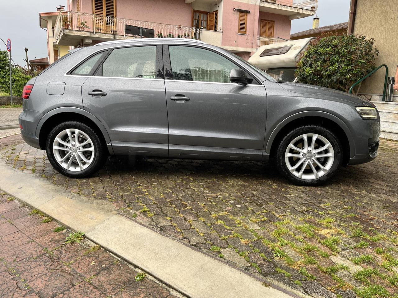 Audi Q3 2.0 TDI 140 CV quattro S tronic S Line Edition