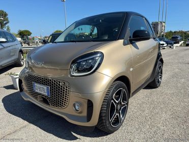 SMART fortwo EQ Parisblue