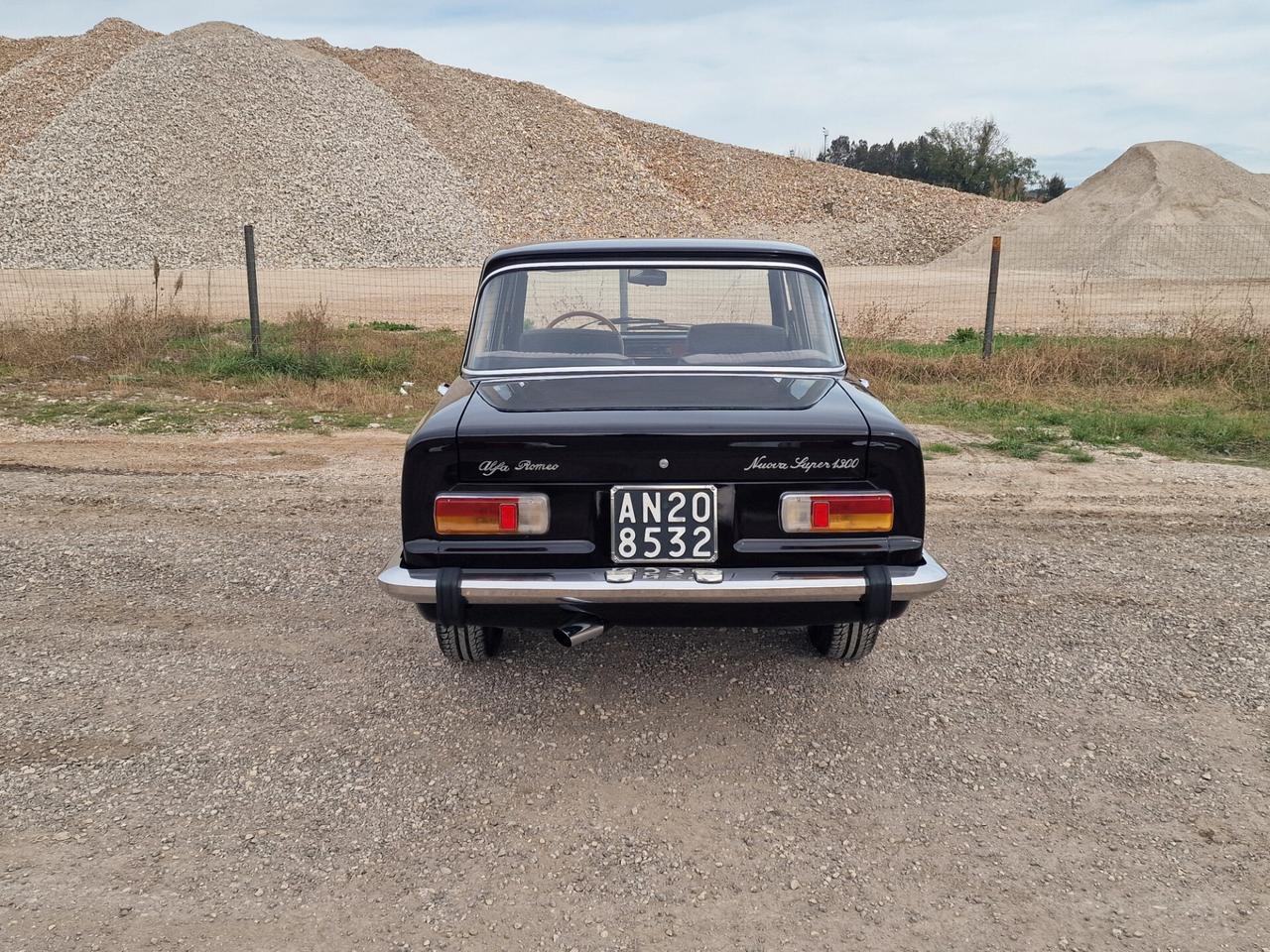 Alfa Romeo Giulia Nuova Super 1.3 - Top Conditions