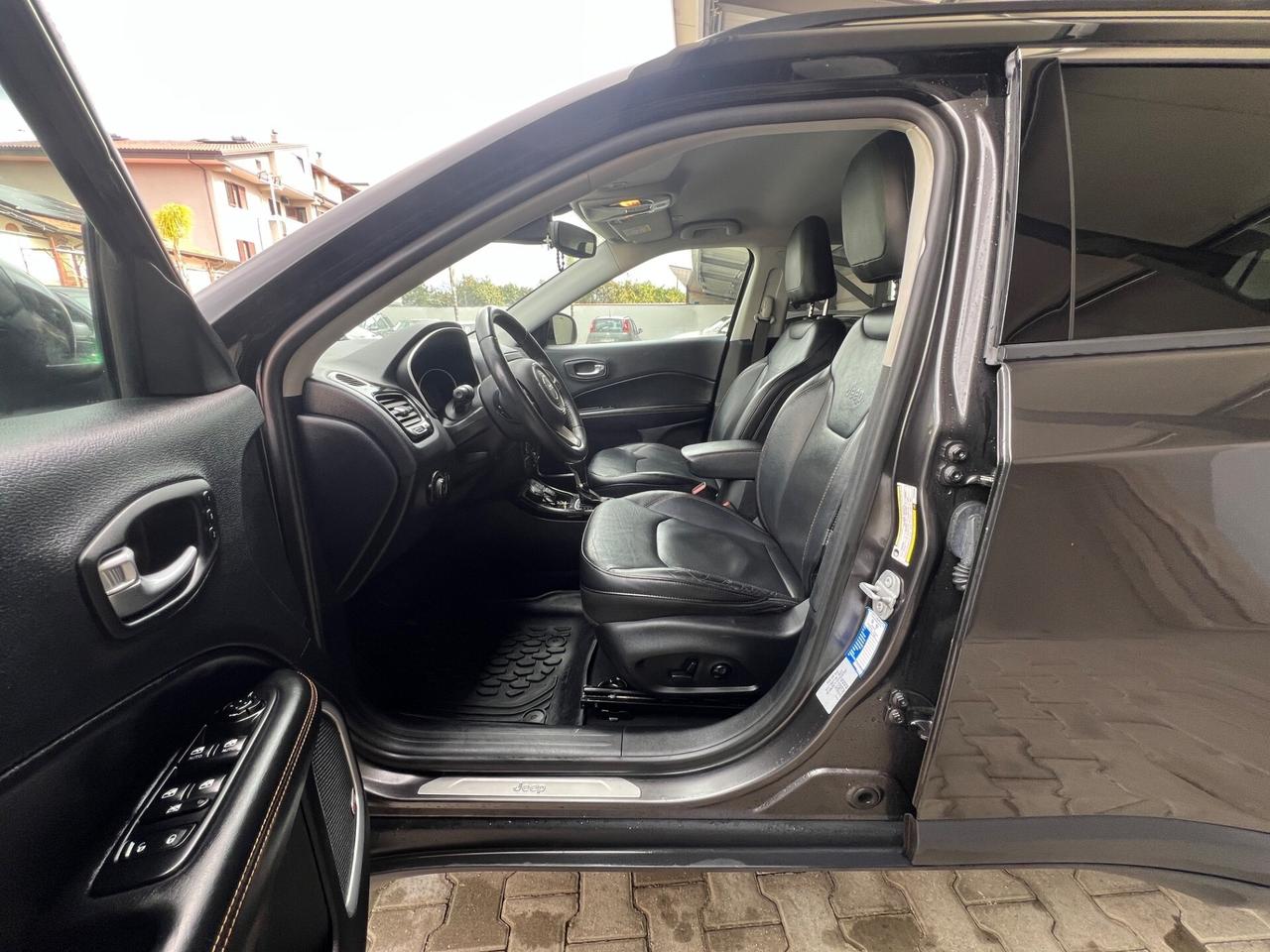 Jeep Compass 2.0 Multijet II aut. 4WD Opening Edit