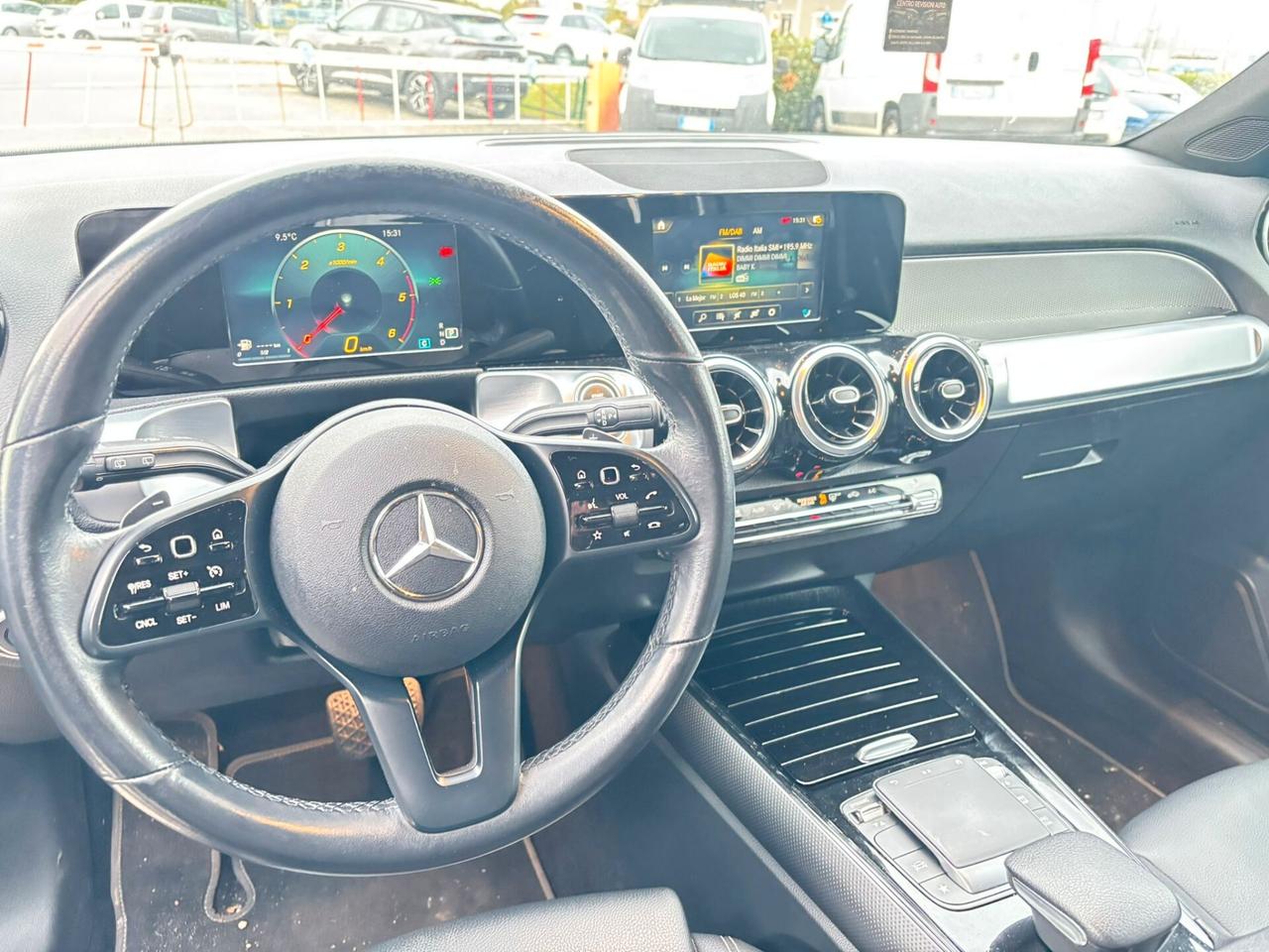 Mercedes-benz GLB 200 d Automatic Sport